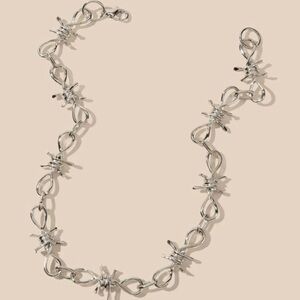 3/$30 🤍 Knot Link Necklace